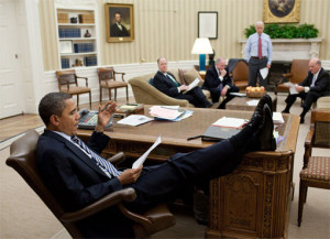 Feetondesk2
